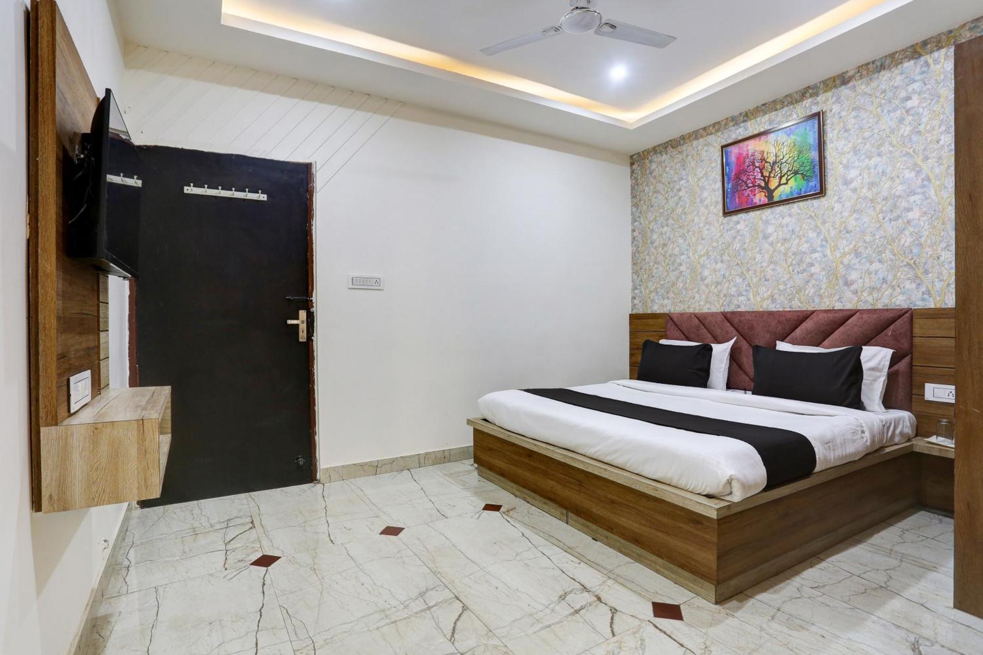 Collection O Jairaj Hotel Alwar Eksteriør billede